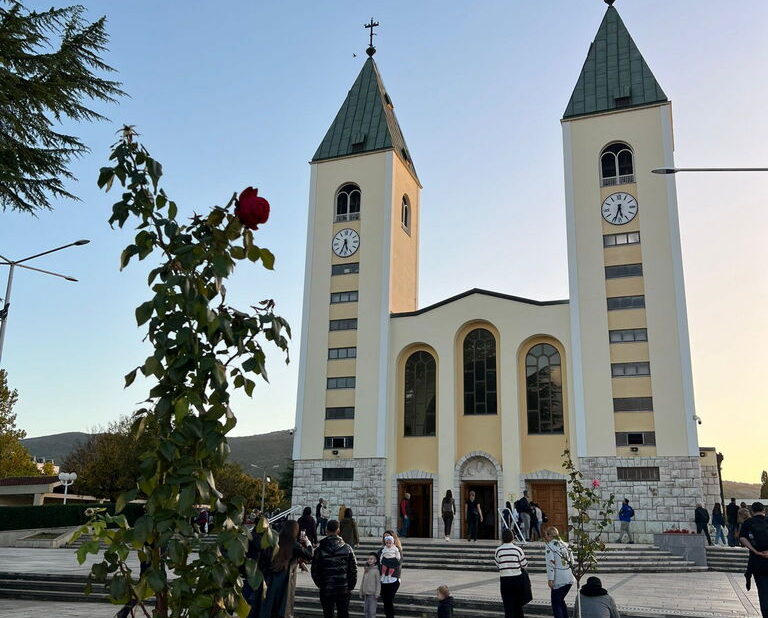 medugorje-tim-trave-l012